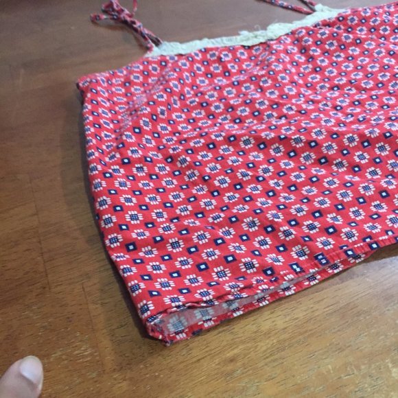 Red Tank Top - Picture 4 of 7